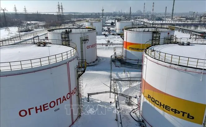 Nhà máy lọc dầu Rosneft ở Gubkinsky, Tây Siberia, Nga. Ảnh minh họa: TTXVN