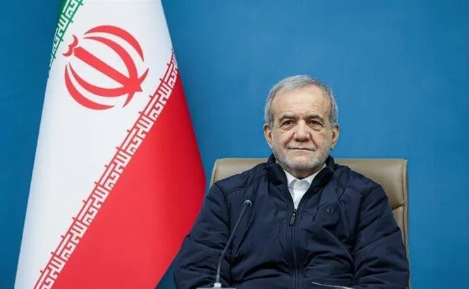 Tổng thống Iran Masoud Pezeshkian. Ảnh: IRNA/TTXVN