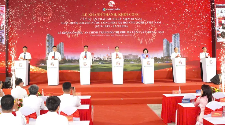 Lễ khánh thành, khởi công 11 công trình, dự án tại TPHCM. Ảnh: QUỐC HÙNG