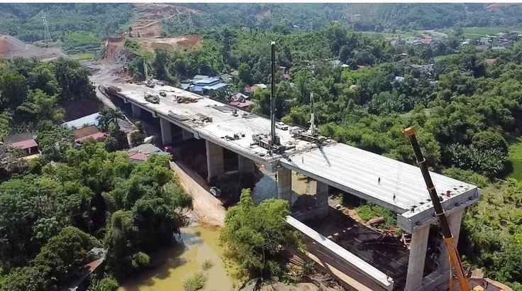 Dự án cao tốc tuyến Chợ Mới-Bắc Kạn qua địa phận xã Thanh Thịnh, tỉnh Thái Nguyên. Ảnh: Trần Trang/TTXVN
