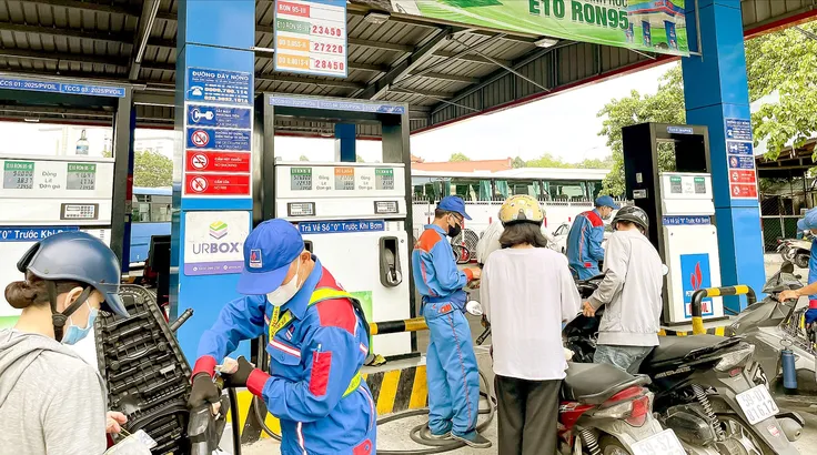 Sẵn sàng bán đại trà xăng sinh học E10
