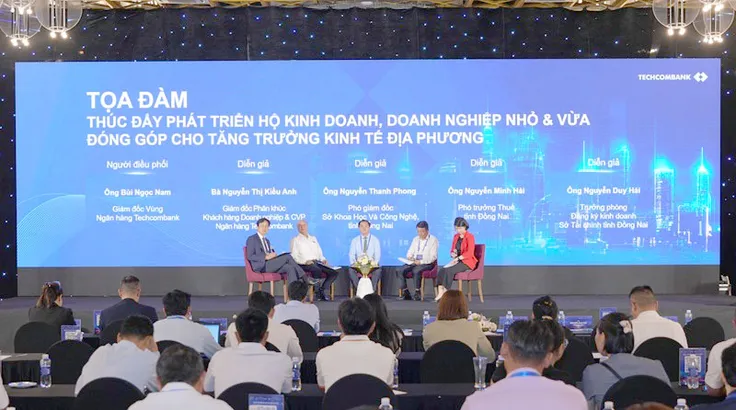 Quang cảnh tọa đàm 