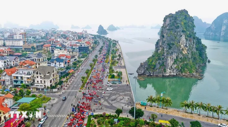 Đồng ý chủ trương thành lập Thành phố Quảng Ninh trực thuộc Trung ương