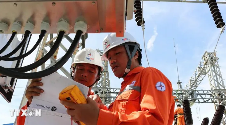 Tiêu thụ điện toàn quốc lập kỷ lục mới do nắng nóng kéo dài