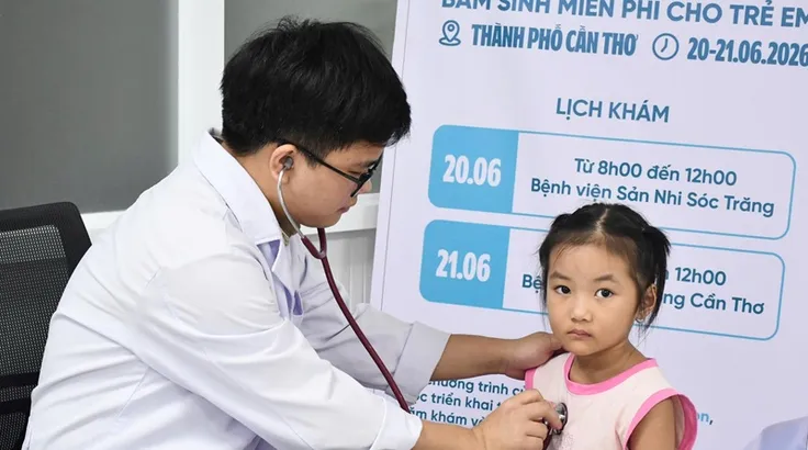Sóc Trăng: 130 trẻ em được khám tim miễn phí 