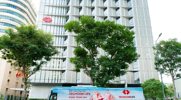 Techcombank góp thêm 2.400 tỷ đồng vào Techcom Life