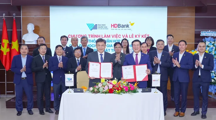 DBank và Đại học Quốc gia TPHCM (ĐHQG TPHCM ký kết thỏa thuận hợp tác toàn diện, kết nối thế mạnh đào tạo, nghiên cứu học thuật với định chế tài chính, công nghệ và thực tiễn hoạt động ngân hàng.