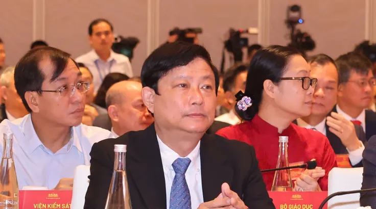 Ông Võ Văn Minh, Ủy viên Trung ương Đảng, Phó bí thư Thành ủy, Chủ tịch HĐND TPHCM dự hội nghị. Ảnh: QUANG PHÚC