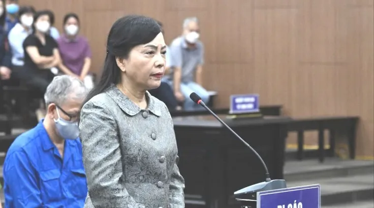 Bị cáo Nguyễn Thị Kim Tiến tại phiên tòa