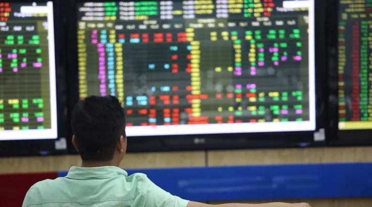 VN Index điều chỉnh trước kỳ nghỉ lễ 