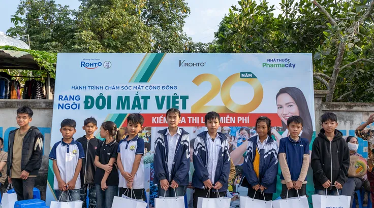 Pharmacity gửi trọn yêu thương đến vùng cao Nghệ An