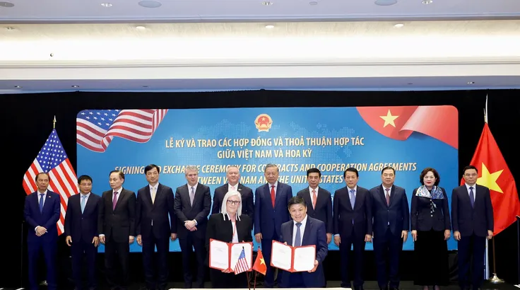 Vietjet trao loạt văn kiện trị giá 6,3 tỷ USD