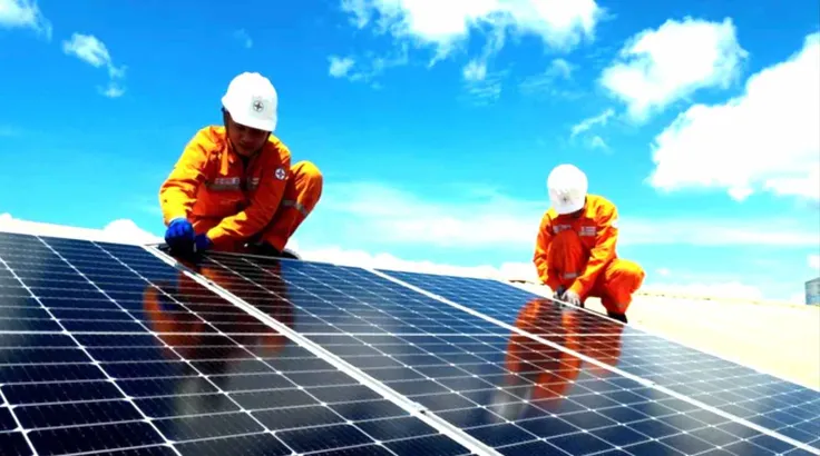 TPHCM đơn giản hóa thủ tục lắp đặt điện mặt trời mái nhà 