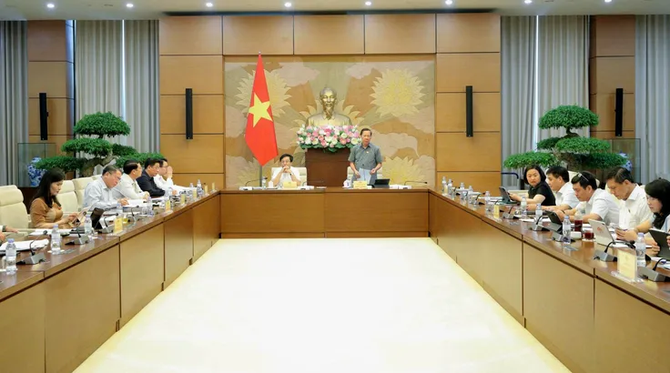 Thường trực Ủy ban Kinh tế và Tài chính của Quốc hội họp phiên mở rộng, ngày 10-7. Ảnh: Cổng thông tin điện tử Quốc hội