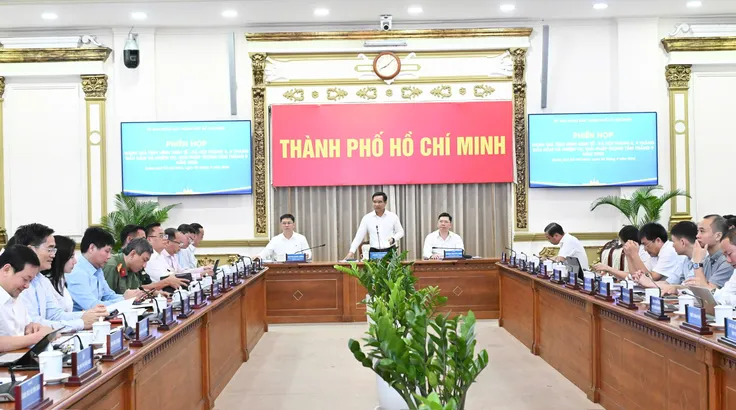 Phiên họp kinh tế - xã hội tháng 8 do Chủ tịch UBND TPHCM Nguyễn Văn Được chủ trì, ngày 4-9. Ảnh: VIỆT DŨNG