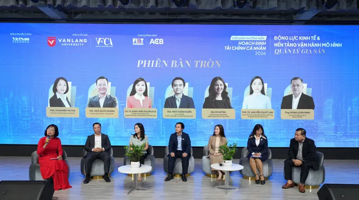 Các đại biểu tham gia thảo luận tại diễn đàn. Ảnh: NHUNG NGUYỄN