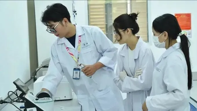 Rộng cửa cho nhân tài kiến tạo tương lai