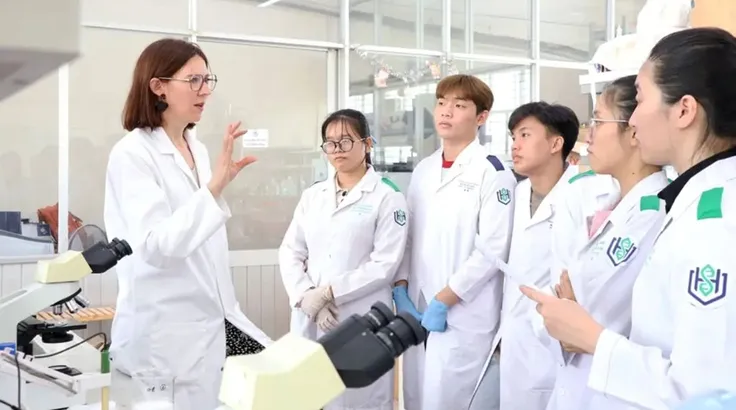 Thu hút nhân tài bằng chính sách linh hoạt, minh bạch 