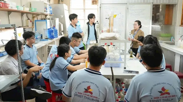 Hơn 1,2 triệu thí sinh bước vào kỳ thi tốt nghiệp THPT 