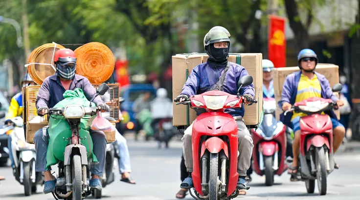 Nhọc nhằn mưu sinh những ngày nắng, nóng