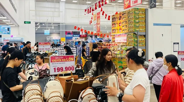 Siết chặt quản lý các 'siêu nền tảng số'