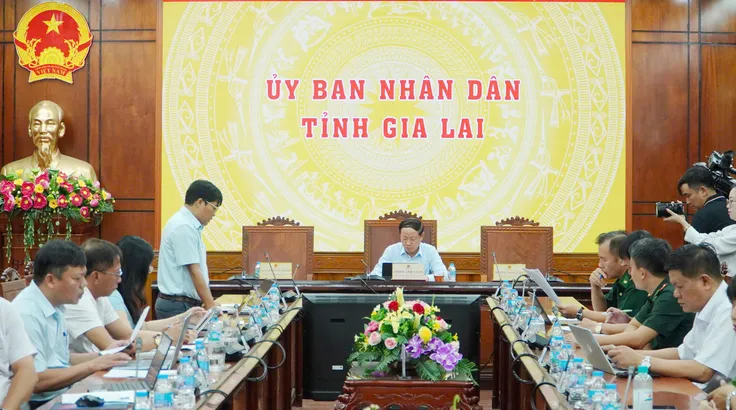 Toàn cảnh cuộc họp sáng 30-6