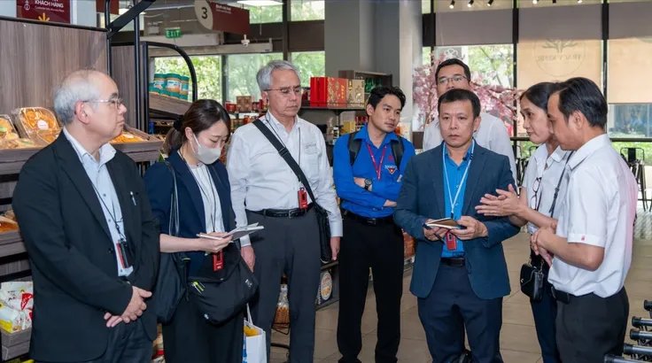 Nhiều doanh nghiệp nước ngoài đến Việt Nam để tìm kiếm nguồn hàng. Ảnh: BỘ CÔNG THƯƠNG