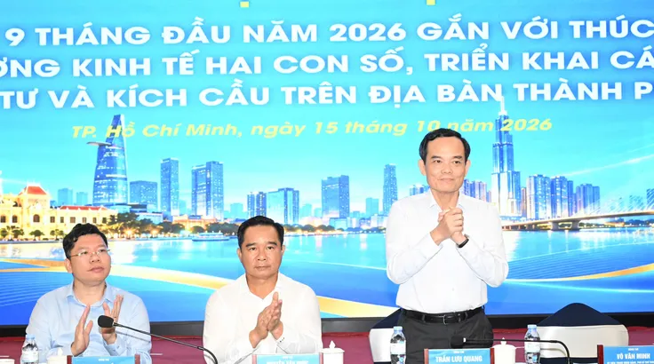 Bí thư Thành ủy TPHCM Trần Lưu Quang dự hội nghị. Ảnh: VIỆT DŨNG