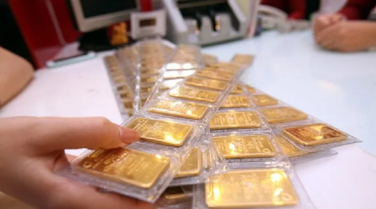 Vàng SJC 'bốc hơi' hơn 5 triệu đồng một lượng