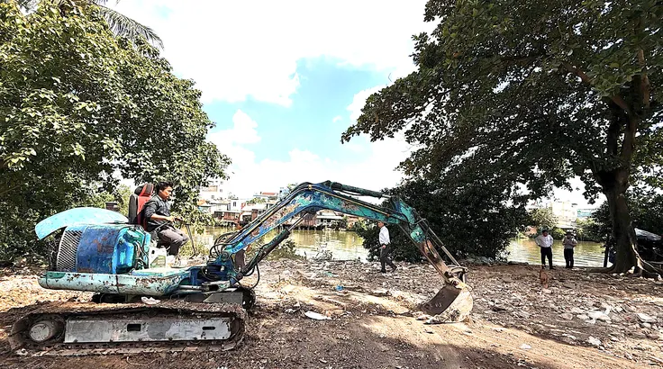 Dự án Bờ Bắc Kênh Đôi được triển khai sau khi người dân bàn giao mặt bằng ẢNH: THÁI PHƯƠNG