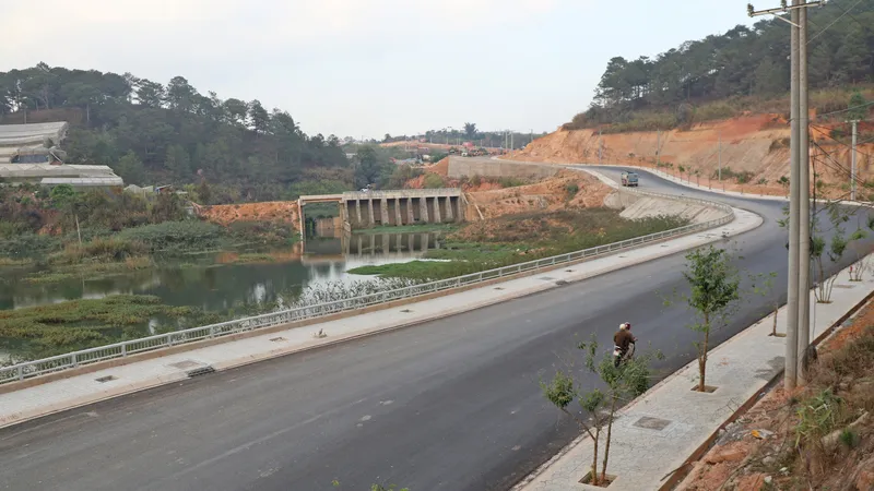 Diện mạo mới đường vành đai TP Đà Lạt 