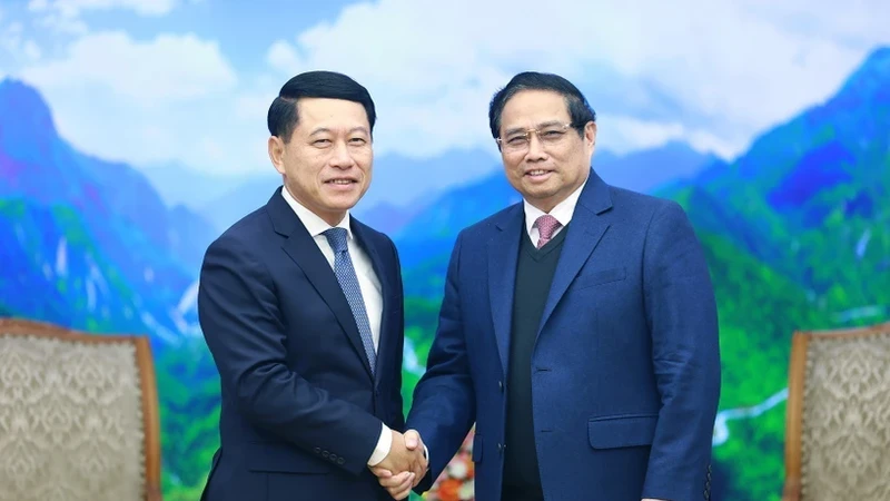 Vietnam, Laos resolved to achieve greater cooperation results