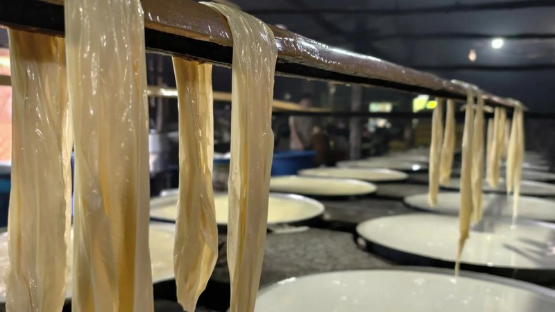 My Hoa tofu skin craft village preserves tradition for over century