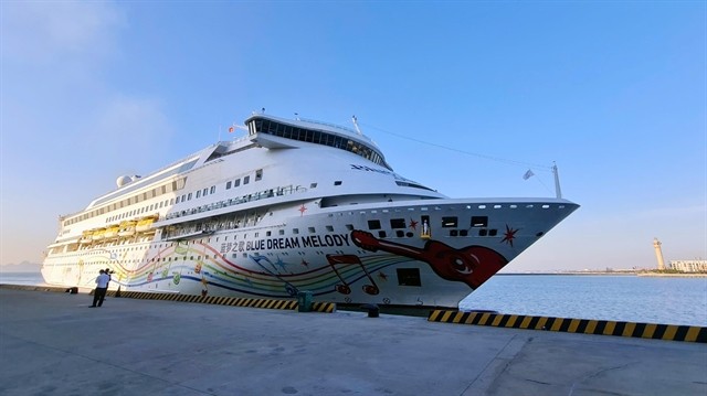 Quang Ninh welcomes first ship on Beihai – Ha Long route 