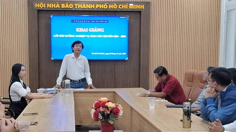 Nhà báo Xuân Thái, Hội Nhà báo TPHCM phát biểu khai mạc lớp bồi dưỡng