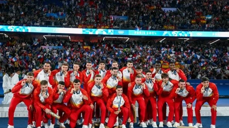 Bóng đá Tây Ban Nha có 1 mùa hè thành công với chức vô địch Euro và giờ là huy chương vàng Olympic