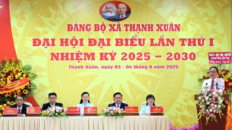Chủ tịch Quốc hội dự Đại hội đại biểu Đảng bộ xã Thạnh Xuân, TP Cần Thơ