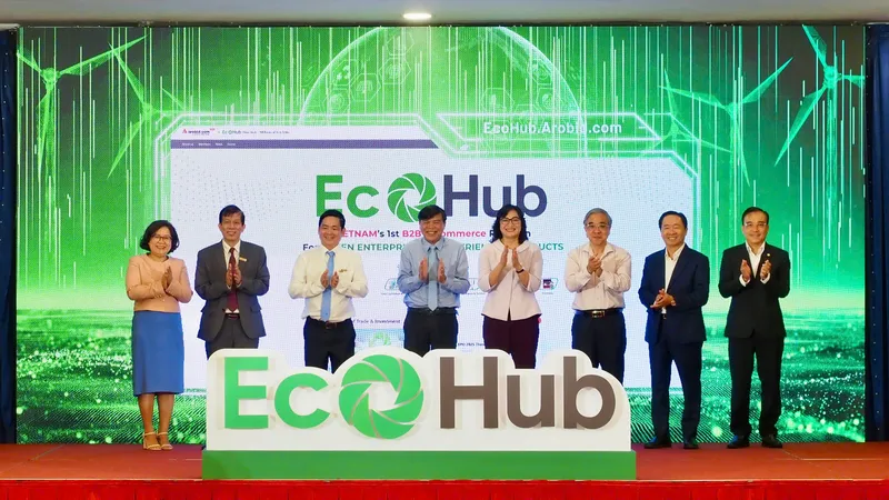 EcoHub – nền tảng giao dịch B2B được công bố trong khuôn khổ Diễn đàn Thương mại Xanh 2025