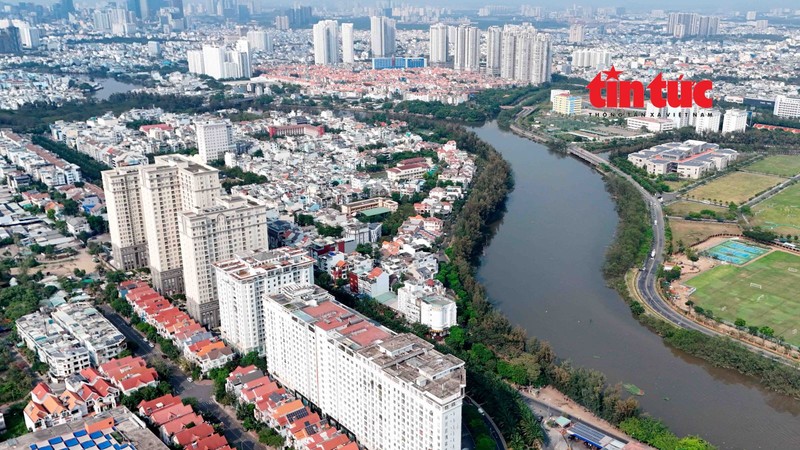 胡志明市推进公寓居民使用权证书签发工作