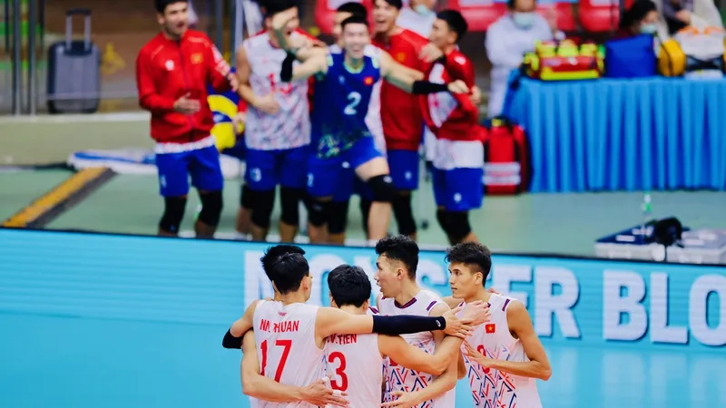 Cầu thủ Việt Nam đã chơi tốt trong 2 ván đầu nhưng lại thua ngược chung cuộc 2-3. Ảnh: DŨNG PHƯƠNG