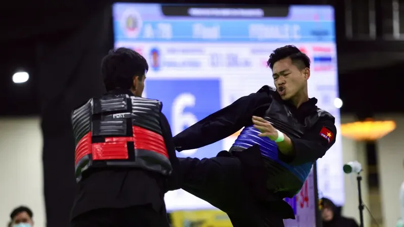 Võ sĩ pencak silat Nguyễn Tấn Sang được đề cử danh sách bầu chọn VĐV tiêu biểu toàn quốc 2025. Ảnh: DŨNG PHƯƠNG