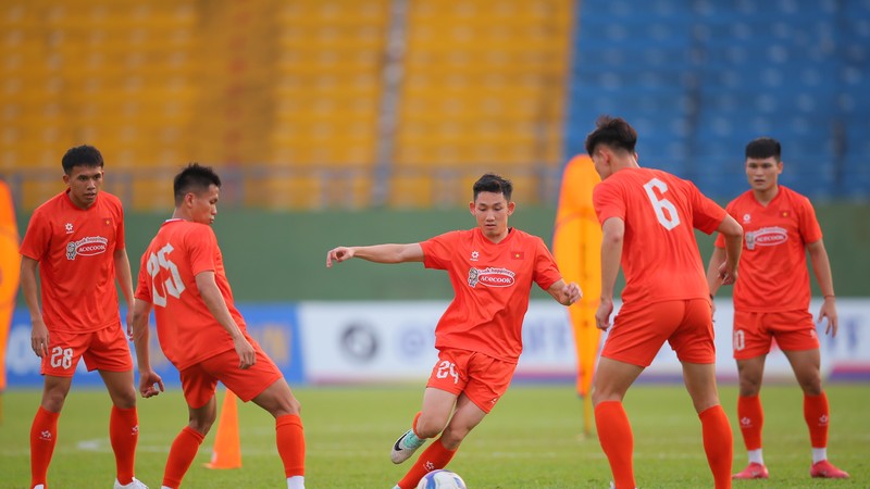 Vietnam experiments tactics against Cambodia ahead of Asian Cup qualifiers