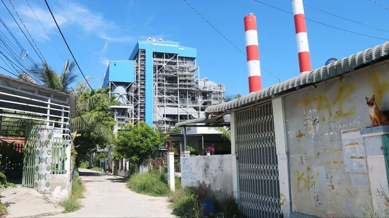 Bụi than nhiệt điện Vĩnh Tân làm ảnh hưởng cuộc sống người dân