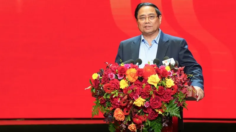 Trợ lực doanh nghiệp đứng dậy sau bão lũ