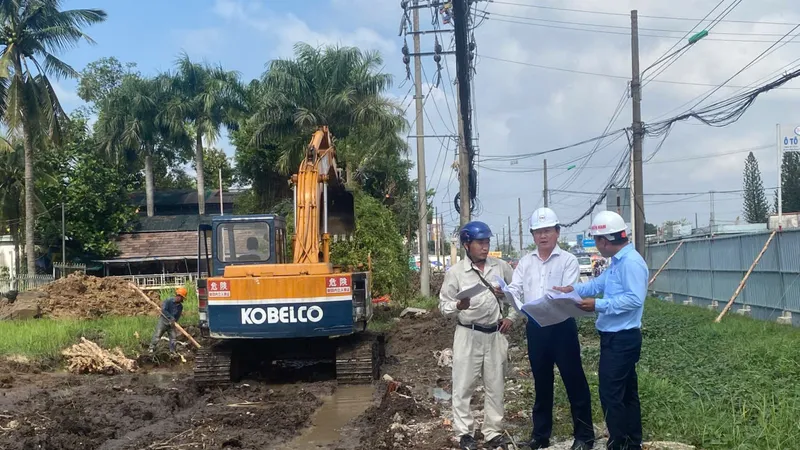 Đội ngũ kỹ sư, công nhân khẩn trương thi công dự án Nâng cấp, mở rộng quốc lộ 91 