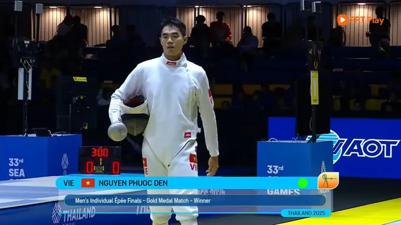 Kiếm 3 cạnh nam: Kiểm thủ Nguyễn Phước Đến ngược dòng hạ đối thủ Philippines với điểm số 15-14 giành HCV