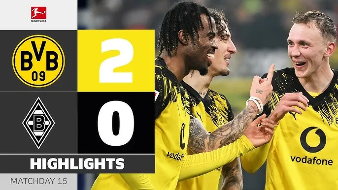 Borussia Dortmund vs M'gladbach 2-0: Brandt sút cận thành mở bàn, Beier góp công giúp HLV Kovac bám đuổi Bayern, tạm xếp nhì Bundesliga