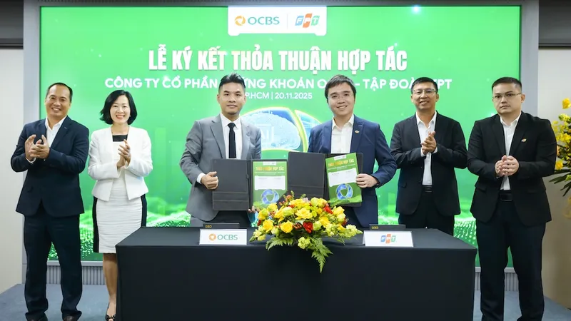 OCBS và FPT ký kết hợp tác