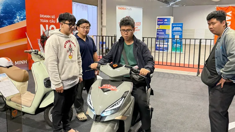 Xe máy điện phù hợp với học sinh, sinh viên
