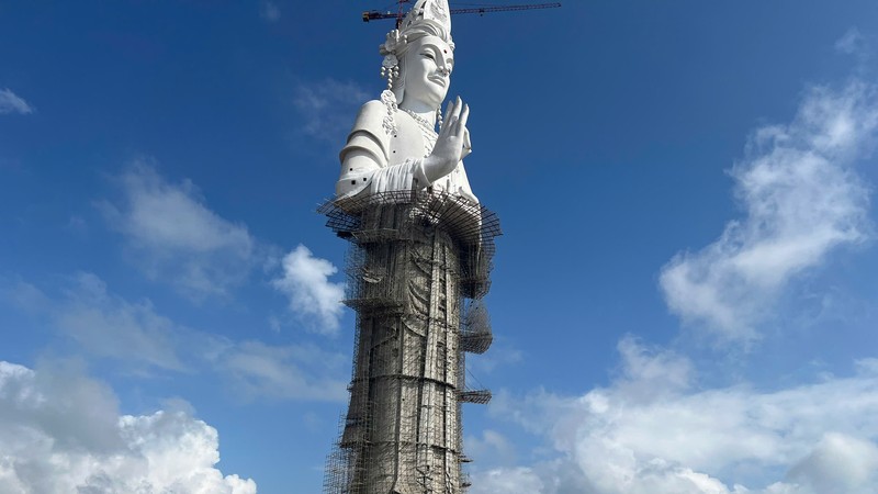 Bodhisattva statue in Minh Duc Pagoda (Photo: SGGP)